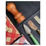 Buffton Slaw Cutter Co. Slaw Cutter - Vintage Manual Kitchen Slicer w/ 3 Blades