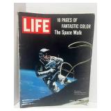 1965 Life June 18 Gemini 4 Space Walk, Arab-Israeli Tension