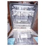 LG Dishwasher (New scratch & dent, doesn