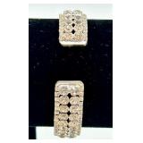 Assorted Costume Jewelry Lot - Necklaces & Bracelets