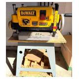 DeWALT DW735 13 in Thickness Planer - 120V 15A 10,000 RPM