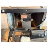 Delta 36-441B 36-451X 10-In Contractor Table Saw & Router Table - 1.5-2 HP, 115/230V