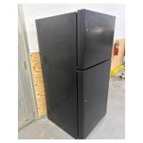 GE 19.1-cu ft Top-Freezer Refrigerator (Black) ENERGY STAR Model # GTE19JTNRBB MSRP $1,079