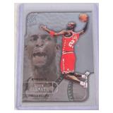 Kevin Garnett 2003-04 Fleer Flair #80 - Minnesota Timberwolves Basketball Card