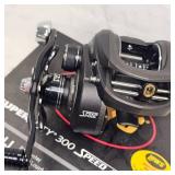 Lews Super Duty SD#SH Baitcasting Reel, New in Box