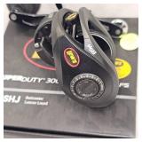 Lews Super Duty SD#SH Baitcasting Reel, New in Box