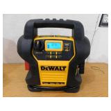 DEWALT 1600 Peak Amp Jump Starter with Digital Compressor and USB Power Bank