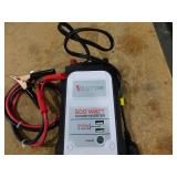 VECTOR 500 Watt Power Inverter, Dual Power Inverter, Two USB Charging Ports