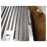 Vissani Sarela 30 in. W x 7 in. H 500CFM Convertible Under Cabinet Range Hood in Stainless Steel with LED Lights and Filter