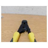 Apollo 3/8 in., 1/2 in. and 3/4 in. PEX-B Quick-Cinch Clamp Tool