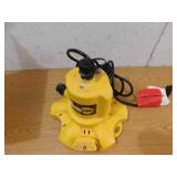Wayne 1/6 HP WaterBUG Submersible Utility Pump with Multi-Flo Technology