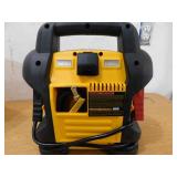 DEWALT 1600 Peak Amp Jump Starter with Digital Compressor and USB Power Bank