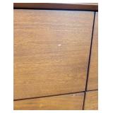 MB - Scandinavian Design Hendrick Dresser