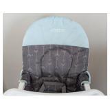 K - Cosco High Chair with Tray - Light Blue Headrest, Grey Arrow-Pattern Seat