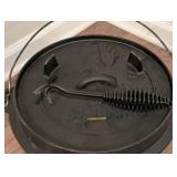 LL - Overmont Cast Iron Dutch Oven - Camping