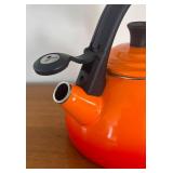 K - Le Creuset 1.5L Teapot - Orange/Red Gradient
