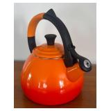 K - Le Creuset 1.5L Teapot - Orange/Red Gradient