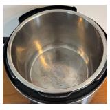 K - Instant Pot Duo SV60 - 6-Quart Electric Pressure Cooker