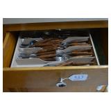 Mode stainless silverware...