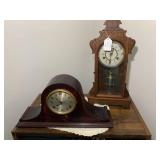 Mantel clocks; cameo one has no key...