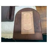 Mantel clocks; cameo one has no key...