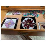 Stained glass and mirror pieces (al...
