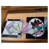 Stained glass and mirror pieces (al...
