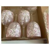 Vintage pink depression with hand p...