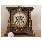 Ansonia mantel clock, with key; hea...