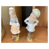 2 pcs - Bisque porcelain young adul...
