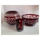 3 pcs - Ruby red glass bowls and gl...