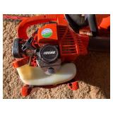 Black and Decker hedge trimmer, Ech...