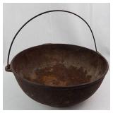 Cast Iron Cauldron with Wire Bail Handles - Rusty Interior