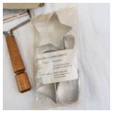 Martha by Mail 15-Pc Cookie Cutter Set - Vintage Sugar & Butter Molds & Kitchen Tools