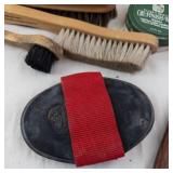 Used Horse Grooming Tools