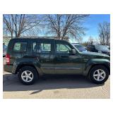 2010 JEEP LIBERTY SPORT *4x4 | No Accidents* (NO RESERVE)
