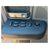 2004 FORD F-150 XL *4x4 | No Accidents | 113k Miles | 2 Owner* (NO RESERVE)