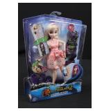 Disney Descendants 2 Isle Style Switch Mal 2-In-1 Doll