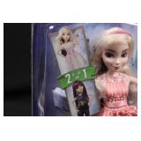 Disney Descendants 2 Isle Style Switch Mal 2-In-1 Doll