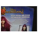 Disney Descendants 2 Isle Style Switch Mal 2-In-1 Doll