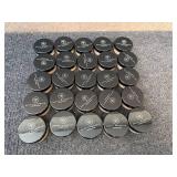 25 Jars Of Savvy Minerals Foundation