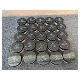 25 Jars Of Savvy Minerals Foundation