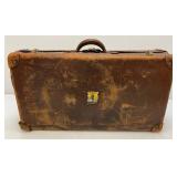 Antique Leather Suitcase (Lock Need Repair)