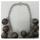Vintage Mid-Century Fluted Large Bead Baubles Neclace Napier Style