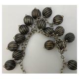 Vintage Mid-Century Fluted Large Bead Baubles Neclace Napier Style
