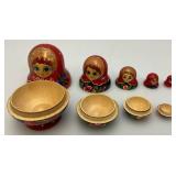 Vintage Collectible 5 Pc. Russian Nesting Doll Set Largest 3.25"