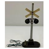 Vintage Lionel O Gauge No. 154 Highway Railroad Crossing (Very Nice Condition)