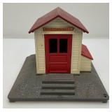 Vintage Lionel O Gauge No. 125 Whistling Station (Untested)