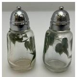 Vintage Unmarked Anchor Hocking Hand Painted Bowl With Vinegar/Oil Cruets (One With Stopper) & Salt & Pepper Shakers