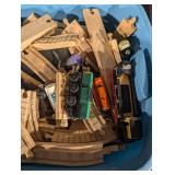 Wooden Train Track Set - Curved & Straight Pieces With Connectors & Accessories